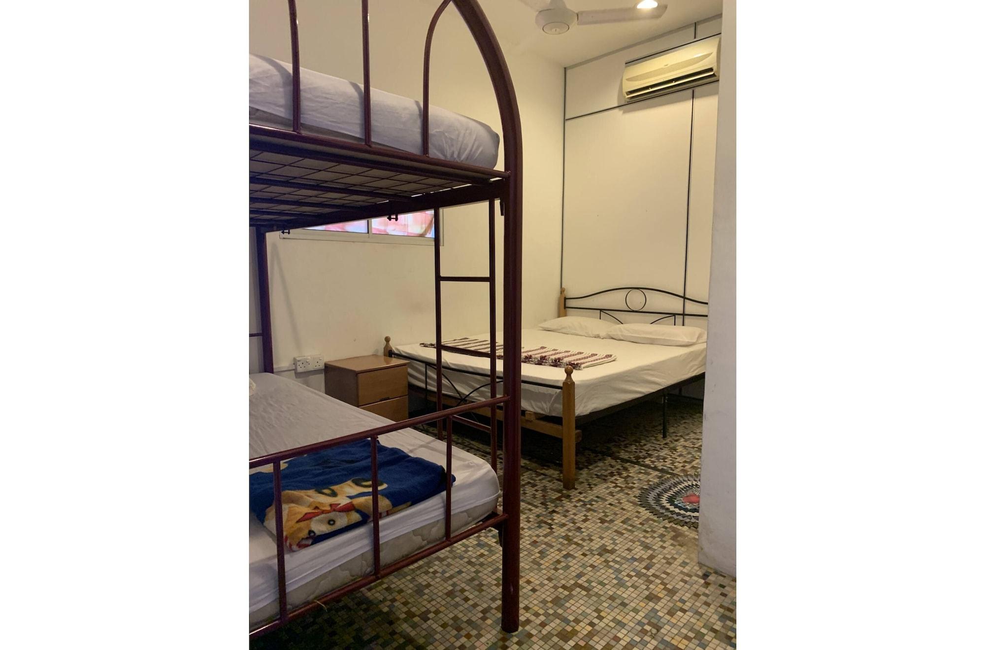 Discovery Youth Hostel Malacca Bagian luar foto